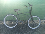 Old Schwinn Beach Cruiser with Flat Forks!