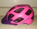 (NEW) BEACH CRUISER BIKE + SCHWINN HELMET