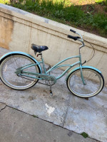 Electra Hawaii Beach Cruiser Bike Women's 17 1/2" 3 Speed