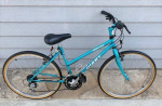 1992 Giant Rincon 16.5 Women’s Mountain Bike & Owner's Manual