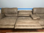 Recliner Sofa in excellent condition