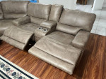 Recliner Sofa in excellent condition