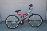 MAGNA EXCITOR 21 Speed Mountain Bike 18.5" frame 26" Wheel Bicycle