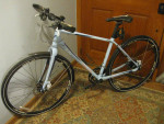 Giant Liv Thrive 18" M fm 20sp 700x28c tire disc brakes hybrid