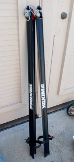 Yakima Bike Carriers / Rooftop Racks - Like New!