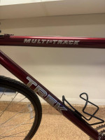 TREK 7600 Men’s Road Bike Red Bicycle 18” Frame Early EXCELLENT