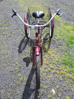 Schwinn Meridan 26 inch adult tri cycle