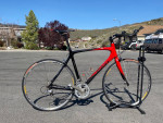 Giant Carbon Road Bike (57cm)