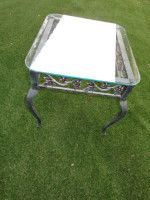 outdoor garden table  aluminum dark green glass top 25 x 22