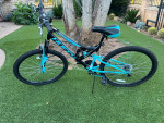Huffy trail runner 26 bike plus 2 new tires.