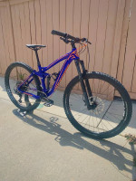 New 29er Trail Bike Tubeless Air Suspension