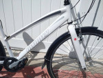 BRAND NEW WOMEN'S LADIES HYBRID CITY URBAN BIKE