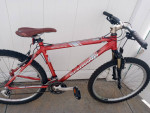 Schwinn Mountain bike. New tires. 24sp. Xlnt. Front suspension.