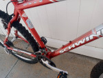 Schwinn Mountain bike. New tires. 24sp. Xlnt. Front suspension.