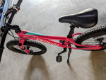 Kids bike - Specialized Riprock - Size 20inch - LIKE NEW!!
