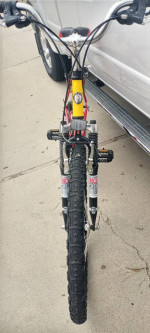 Mountain Bike 26in 21 speeds Schwinn