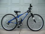 TREK 3700 Hardtail Mountain Bike Excellent Condition