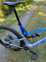 Intense Primer 29c Full Carbon XL Full Suspension Mountain Bike