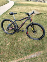 Specialized myka  MTB  27.5 tires