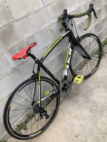 Fuji GrandFondo 2.5 all carbon road bike
