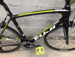 Fuji GrandFondo 2.5 all carbon road bike
