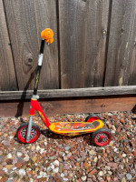 Kids Huffy Lightning McQueen Scooter