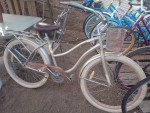 BEAUTIFUL HUFFY NEL LUSSO 26-IN 2.3-IN WIDE BEACH TIRES CARGO RACK