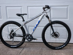 27.5 FUJI mountain bike