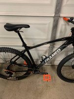 New Custom Built Trail 29er Mtb tubeless air fork