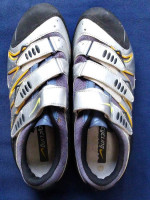 Nike Womens MTB Shoes (EU 42)