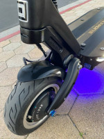 electric scooter dualtron