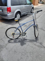 Men's Fuji Cambridge 21 speed road bike. Aqua, rarely used!