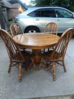 Clawfoot Oak Table & 4 Chairs