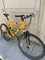 GT XCR 5000 Full Suspension Mountain Bike