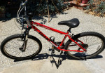 Mint Condition 21 Speed Giant Mountain Bike 16 inch frame 26" Wheels