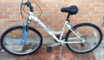 Schwinn Link Comfort Hybrid Bicycle