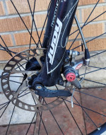 GT Avalanche 2.0 Suspension Mountain Bike with Disc Brake