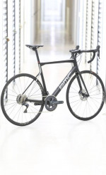 BMC Teammachine SLR02 DISC TWO 58cm Carbon fiber Road bike Shimano Ultegra 11 sp