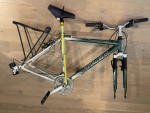 Bicycle frame (19") with a carrier rack & bag, and a pump