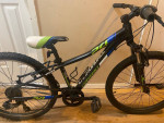 7 Speed CANNONDALE TRAIL 24 Mountain Bicycle 12 inch frame
