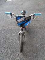 Very good condition Schwinn 18" bicycle / bike with training wheels