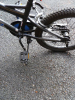 Very good condition Schwinn 18" bicycle / bike with training wheels