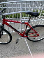 Fuji Nevada Mountain bike