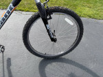 26” Giant Boulder SE 21 speed men’s mountain bike - 19” frame