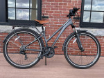 Schwinn “Discover 2 Step-Thru” for men or women