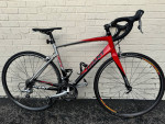 Giant Defy road bike / carbon fork / aluminum frame / exellemt condition!