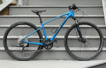 2022 Giant Roam 2 Disc hybrid gravel