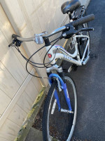 Schwinn Trailway hybrid Bike