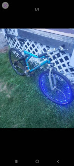 KHS XT Sport 24 spd 17.5 inch Full Suspension Race Bike