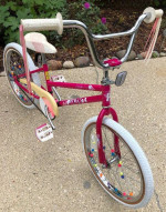 GIRLS 1987 SCHWINN PREDATOR FREEFORM GS BMX BIKE